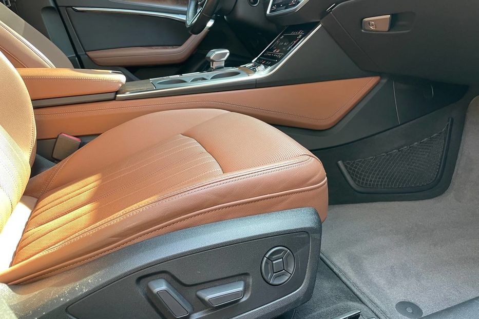 Продам Audi A7 PREMIUM PLUS / 340кс / AWD 2018 года в Киеве