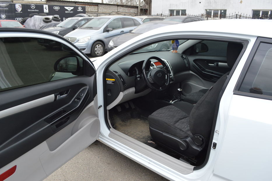 Продам Kia Ceed 2009 года в Одессе