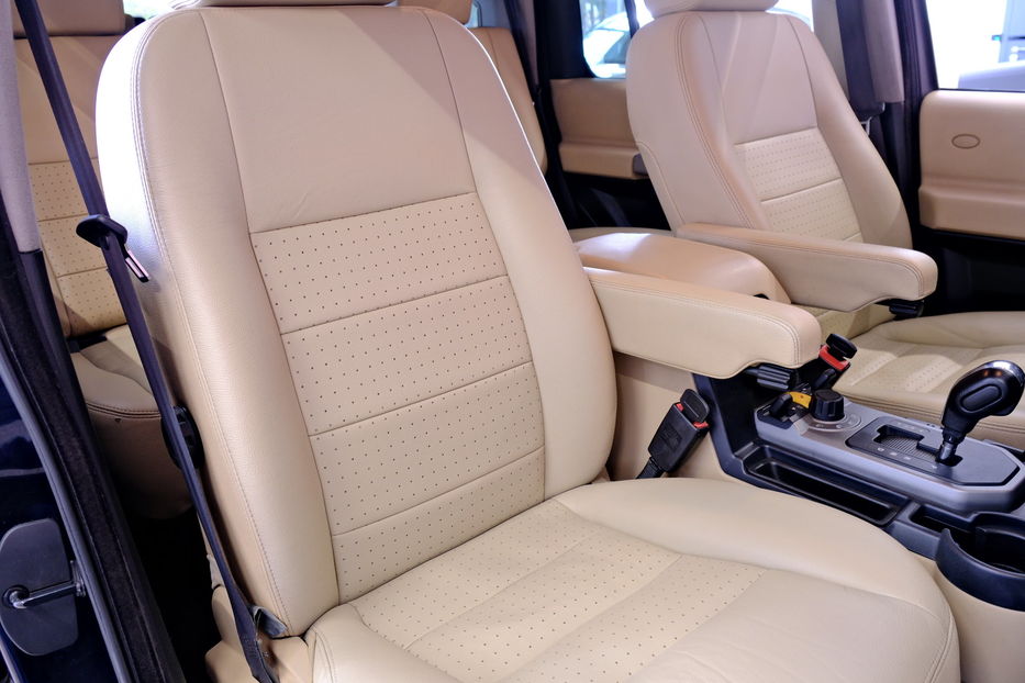 Продам Land Rover Discovery TDV6 HSE 2008 года в Одессе