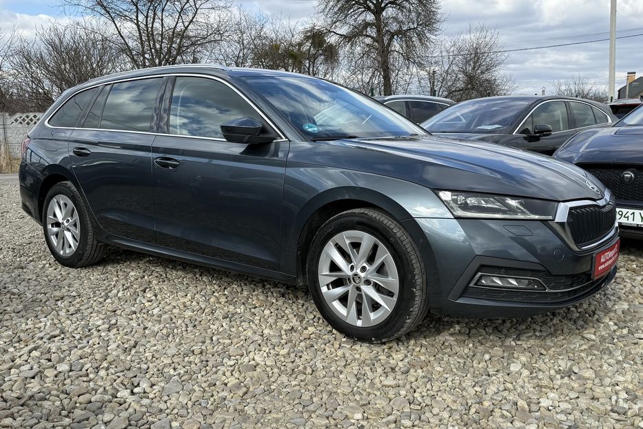Продам Skoda Octavia А8 2.0TDI 150к.с ВЕБАСТО МАСАЖ 2021 года в Львове