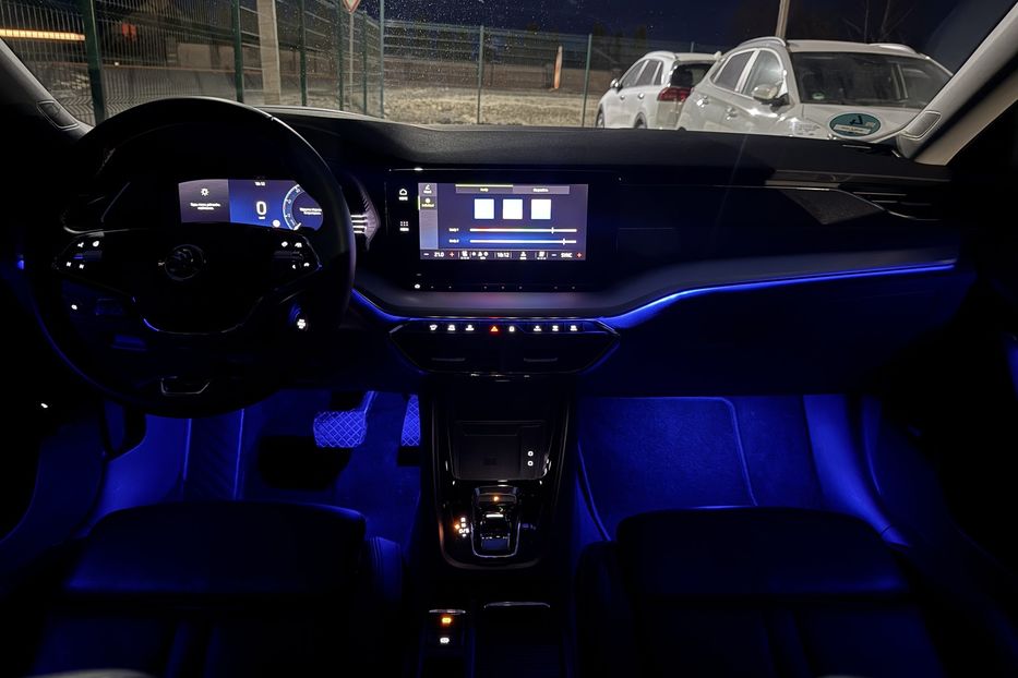 Продам Skoda Octavia А8 2.0TDI 150к.с ВЕБАСТО МАСАЖ 2021 года в Львове