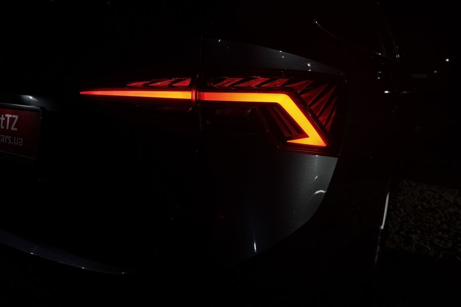 Продам Skoda Octavia А8 2.0TDI 150к.с ВЕБАСТО МАСАЖ 2021 года в Львове