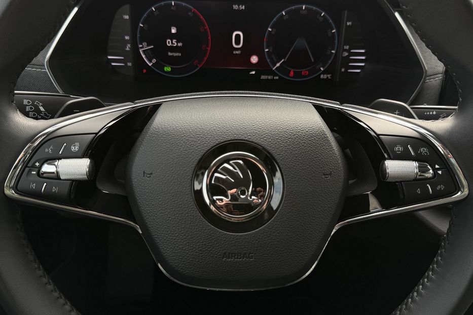 Продам Skoda Octavia А8 2.0TDI 150к.с ВЕБАСТО МАСАЖ 2021 года в Львове