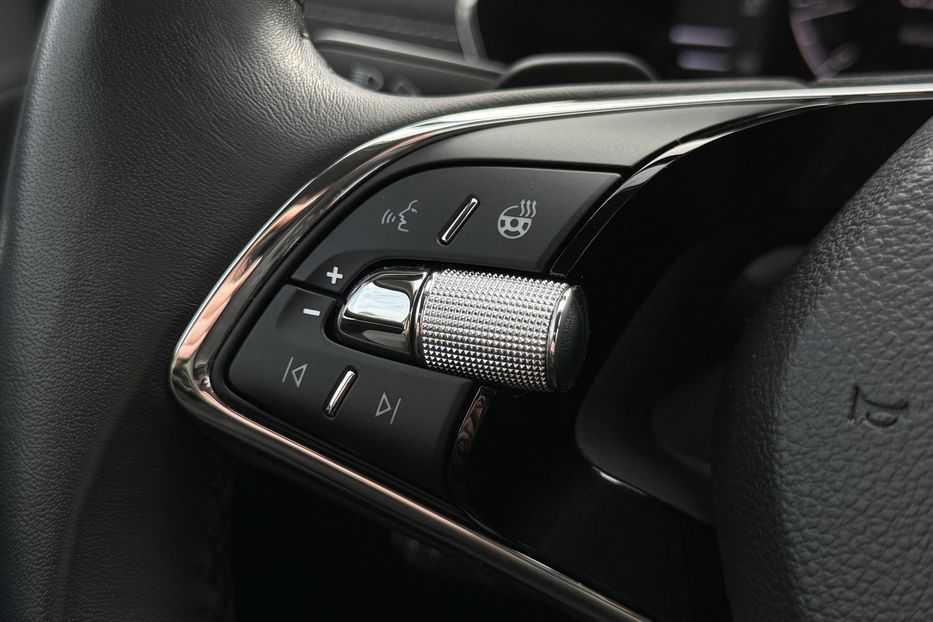 Продам Skoda Octavia А8 2.0TDI 150к.с ВЕБАСТО МАСАЖ 2021 года в Львове