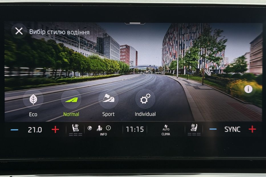 Продам Skoda Octavia А8 2.0TDI 150к.с ВЕБАСТО МАСАЖ 2021 года в Львове