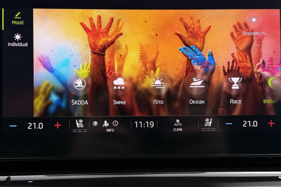 Продам Skoda Octavia А8 2.0TDI 150к.с ВЕБАСТО МАСАЖ 2021 года в Львове