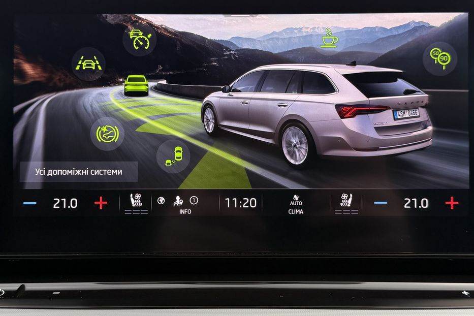 Продам Skoda Octavia А8 2.0TDI 150к.с ВЕБАСТО МАСАЖ 2021 года в Львове