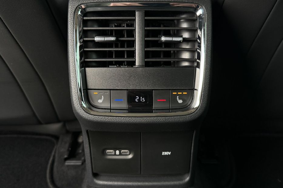 Продам Skoda Octavia А8 2.0TDI 150к.с ВЕБАСТО МАСАЖ 2021 года в Львове