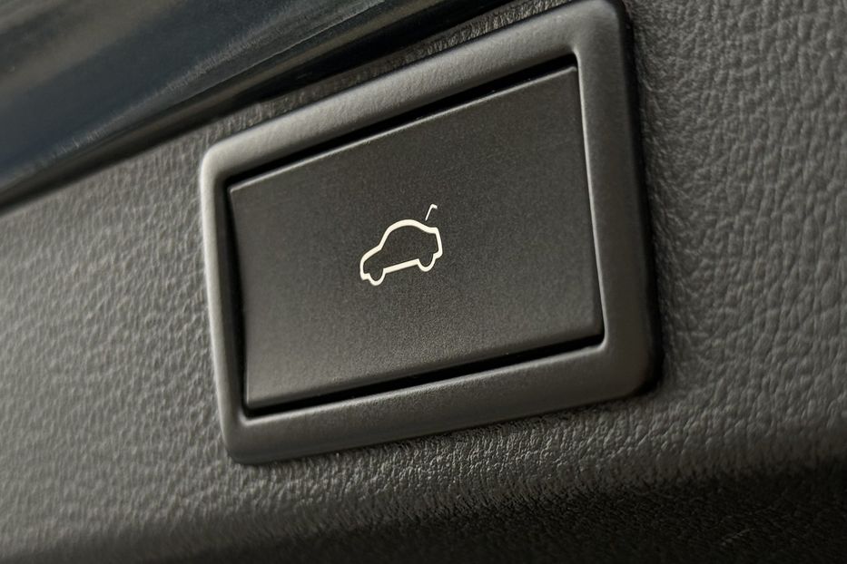 Продам Skoda Octavia А8 2.0TDI 150к.с ВЕБАСТО МАСАЖ 2021 года в Львове