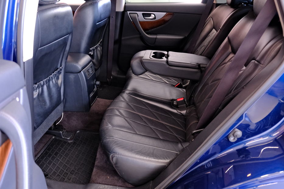 Продам Infiniti QX70 2016 года в Одессе