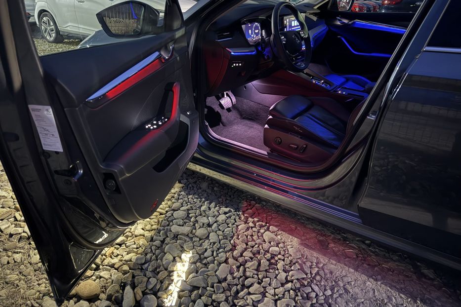 Продам Skoda Octavia А8 2.0TDI 150к.с ВЕБАСТО МАСАЖ 2021 года в Львове