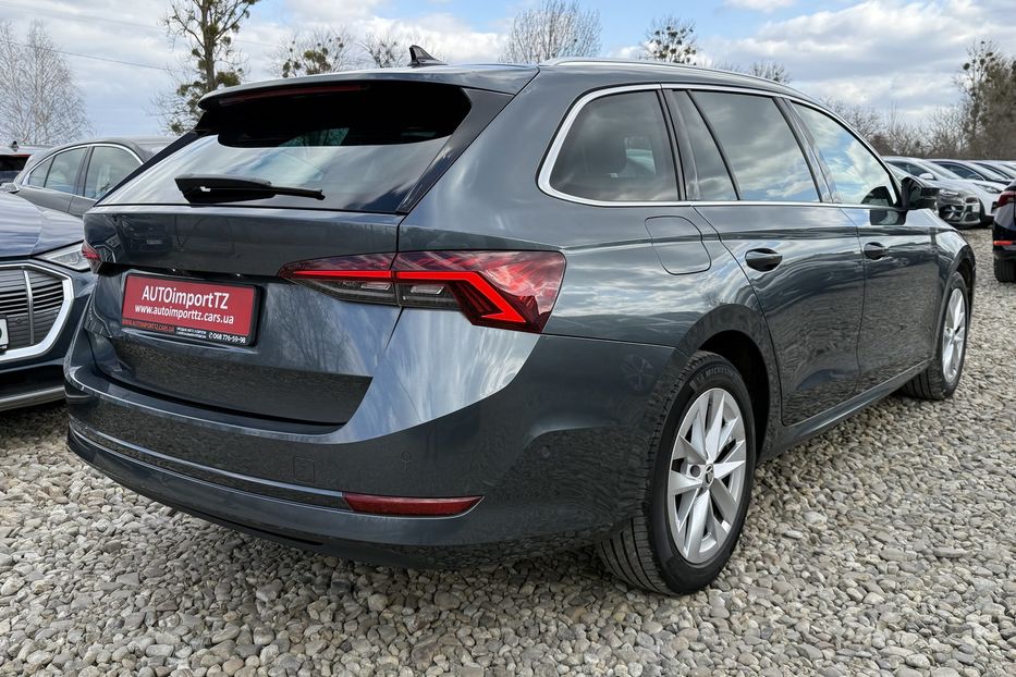 Продам Skoda Octavia А8 2.0TDI 150к.с ВЕБАСТО МАСАЖ 2021 года в Львове
