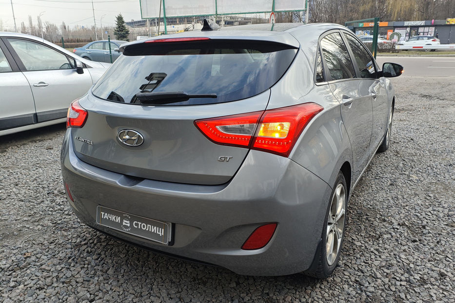 Продам Hyundai Elantra 2014 года в Киеве