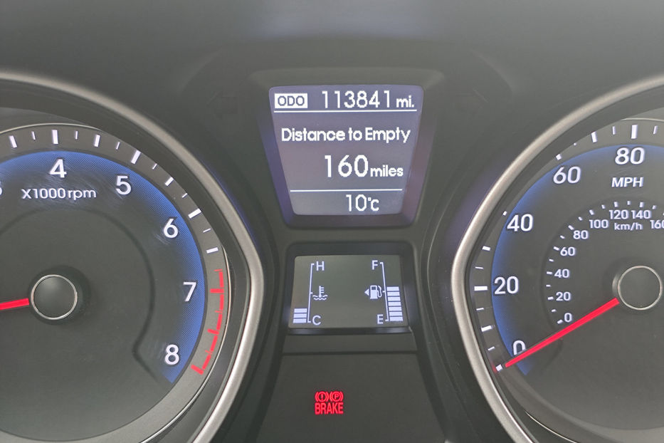 Продам Hyundai Elantra 2014 года в Киеве