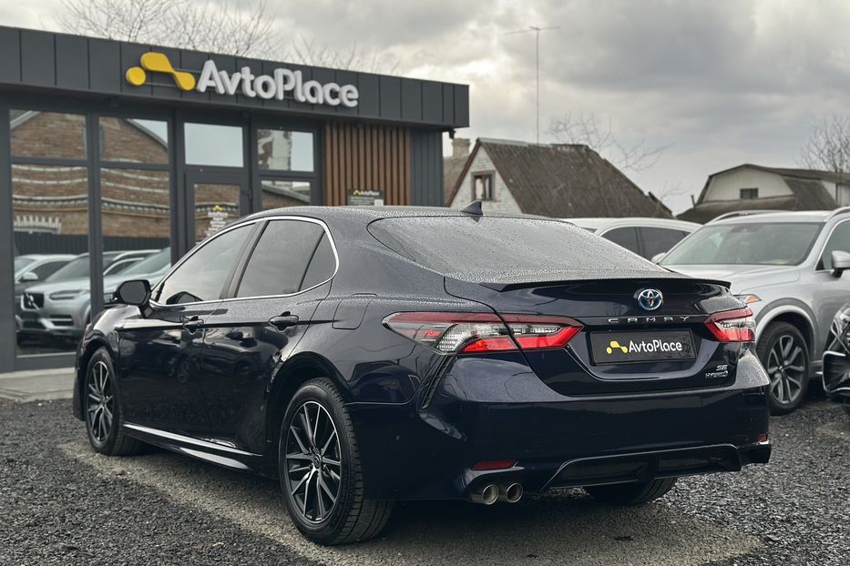 Продам Toyota Camry 2021 года в Луцке