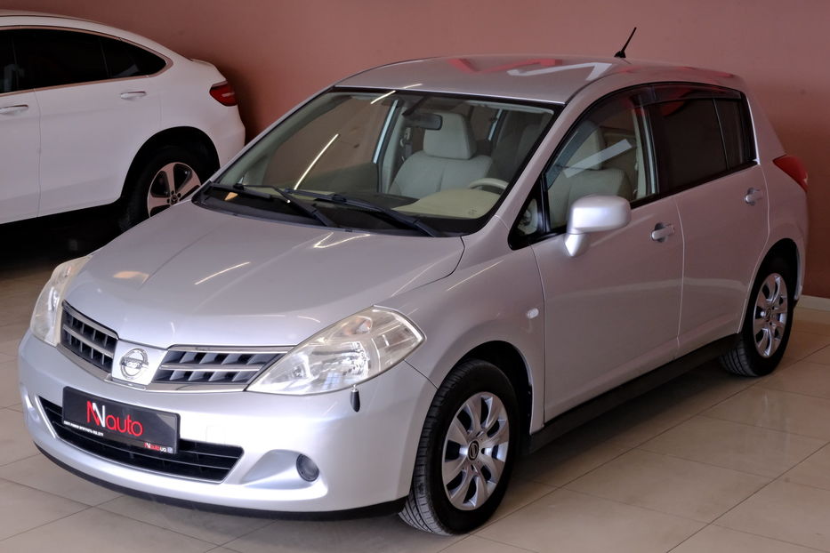 Продам Nissan TIIDA 2010 года в Одессе