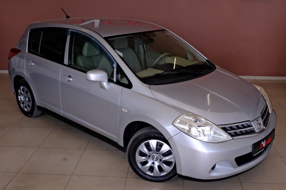 Продам Nissan TIIDA 2010 года в Одессе
