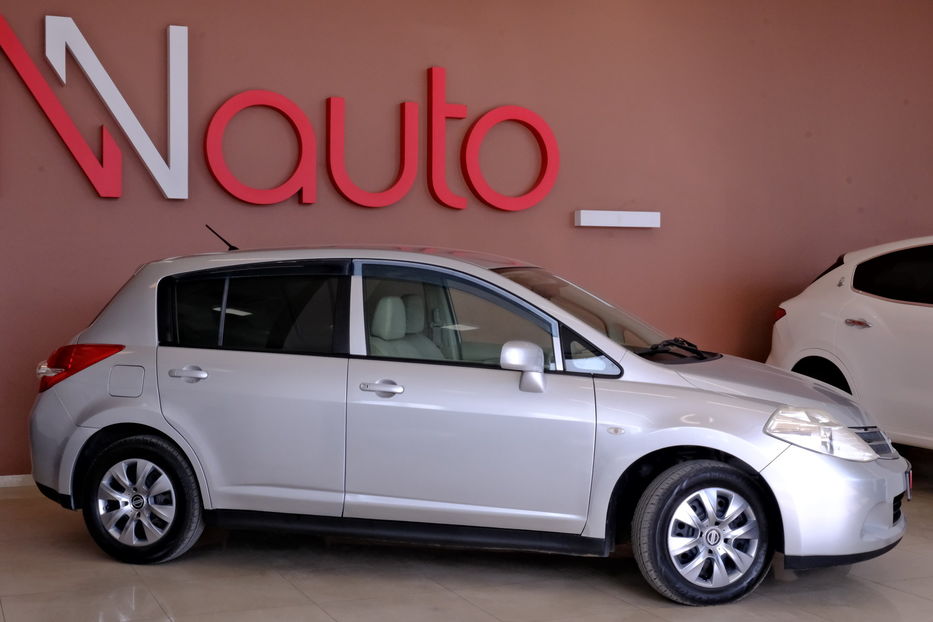 Продам Nissan TIIDA 2010 года в Одессе