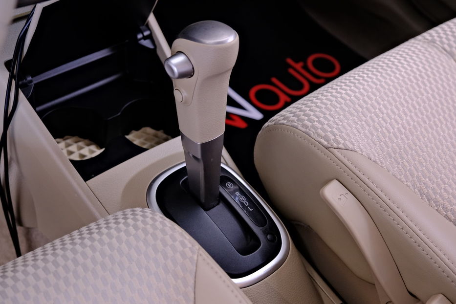 Продам Nissan TIIDA 2010 года в Одессе