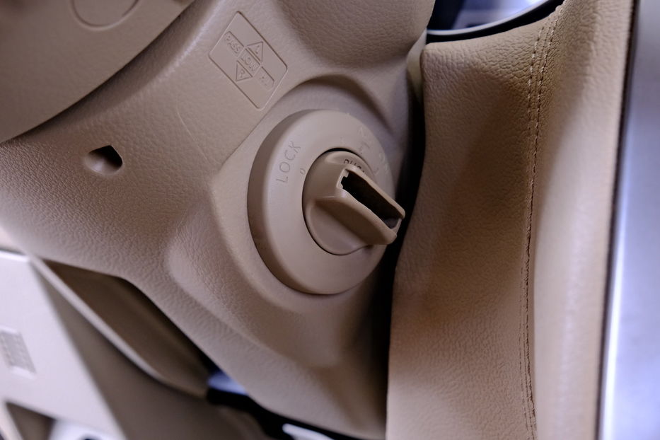 Продам Nissan TIIDA 2010 года в Одессе