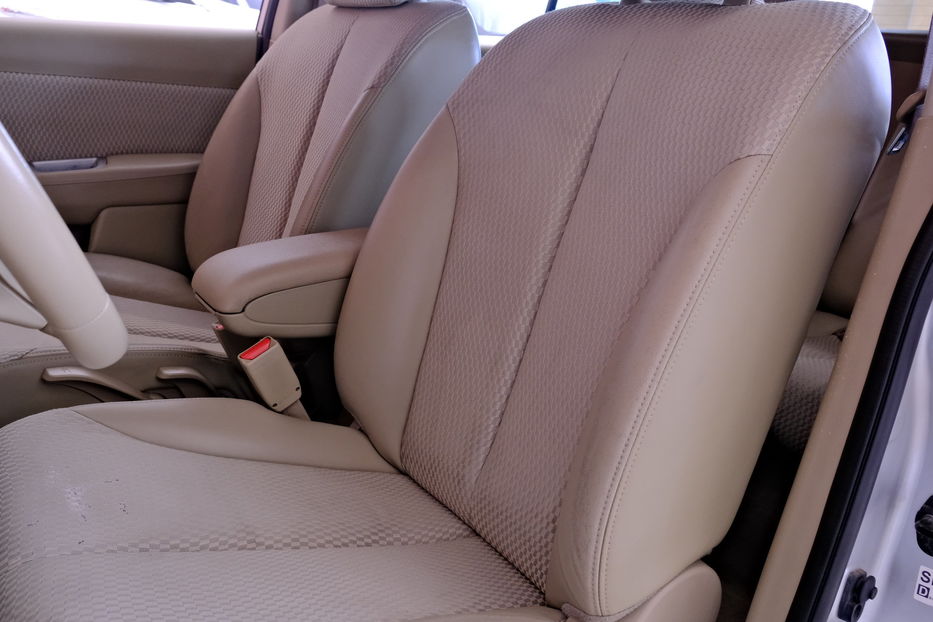 Продам Nissan TIIDA 2010 года в Одессе