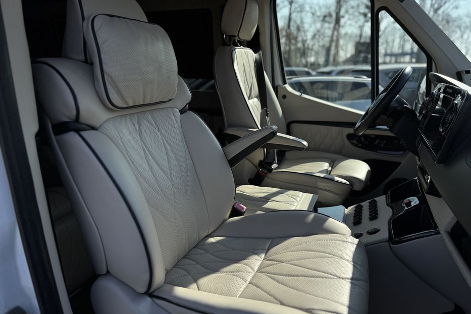 Продам Mercedes-Benz Sprinter пасс. 7+2 місць COMIS  2019 года в г. Умань, Черкасская область