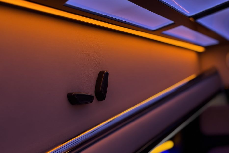 Продам Mercedes-Benz Sprinter пасс. 7+2 місць COMIS  2019 года в г. Умань, Черкасская область