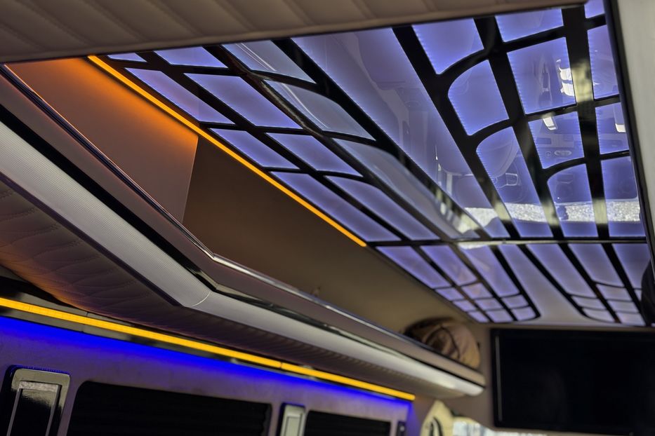 Продам Mercedes-Benz Sprinter пасс. 7+2 місць COMIS  2019 года в г. Умань, Черкасская область