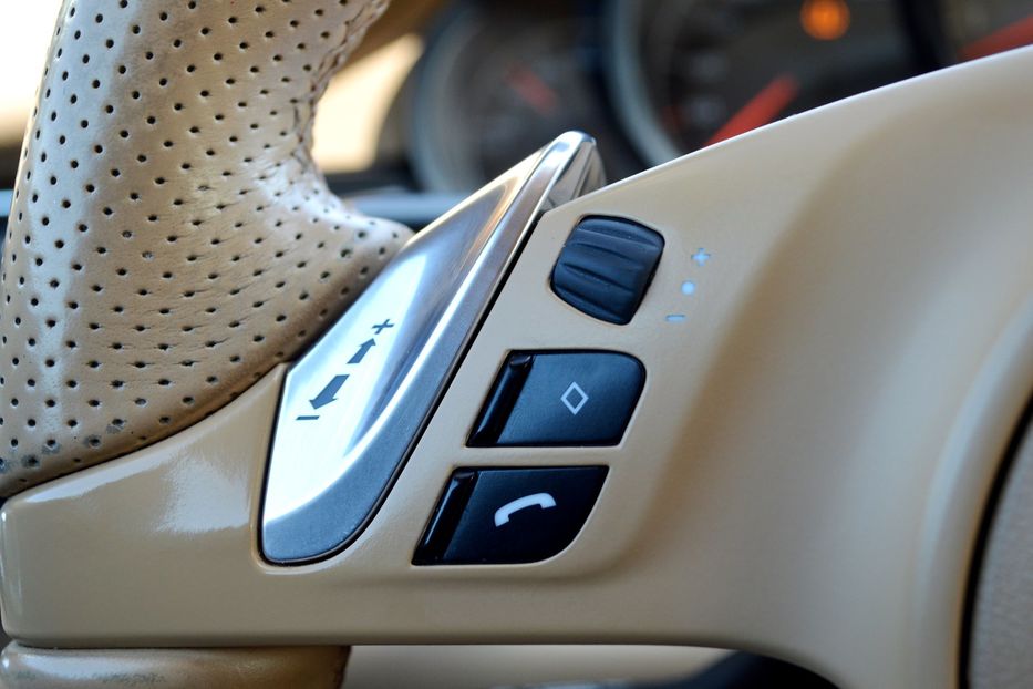 Продам Porsche Panamera 4S 2011 года в Одессе