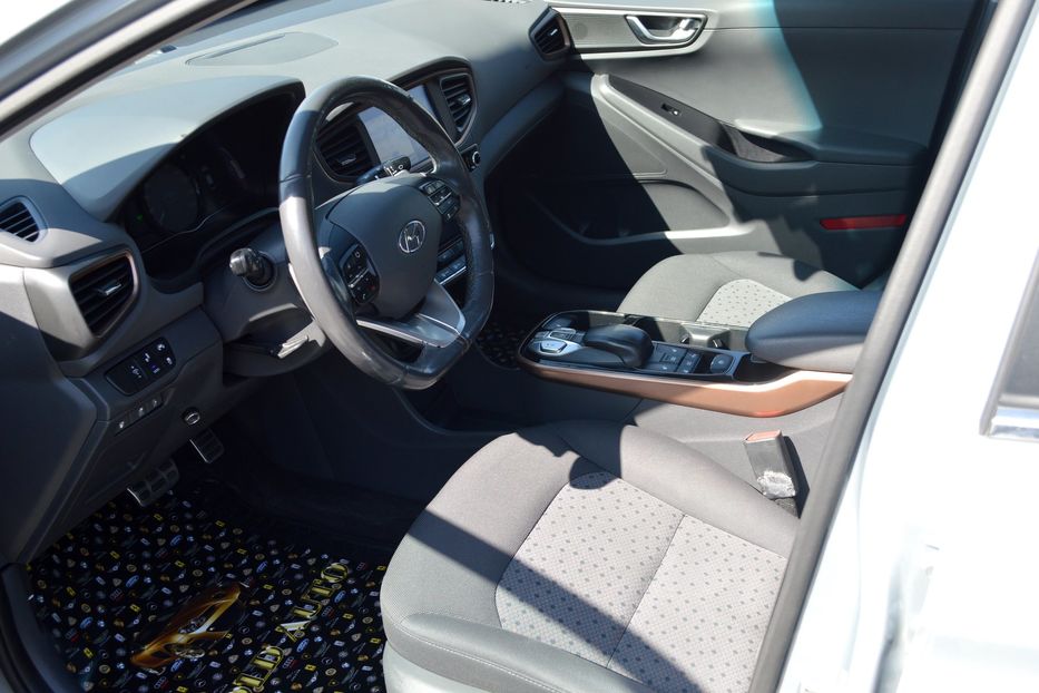 Продам Hyundai Ioniq Comfort 2018 года в Одессе