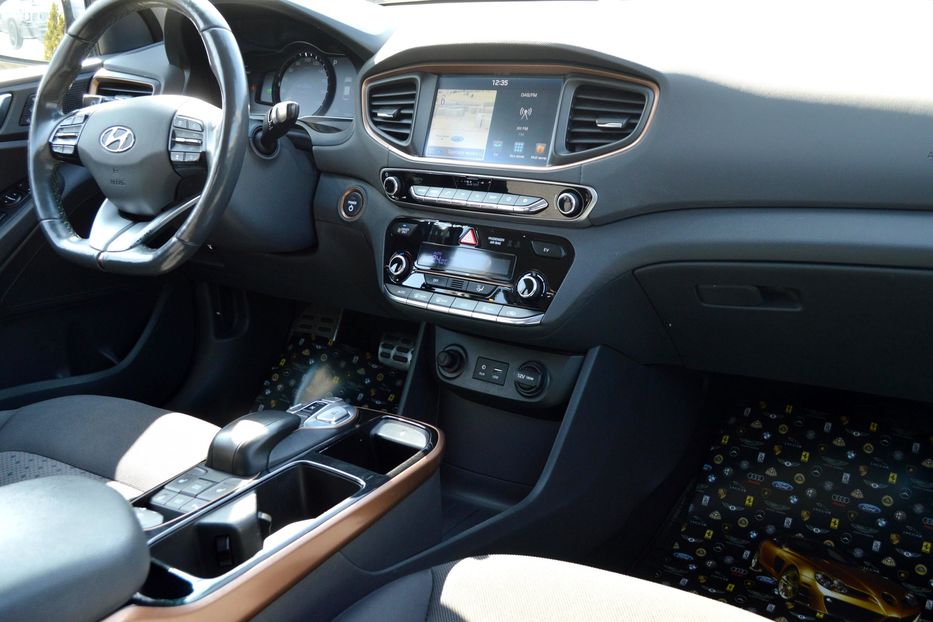 Продам Hyundai Ioniq Comfort 2018 года в Одессе