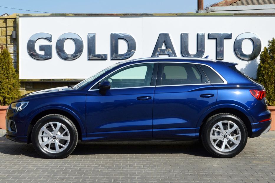 Продам Audi Q3 2022 года в Одессе