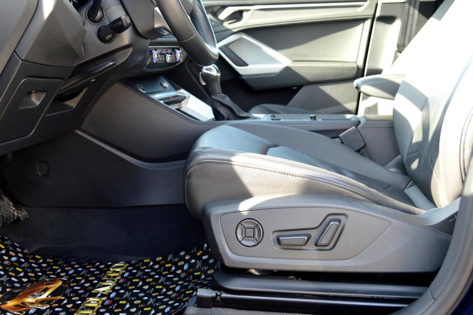 Продам Audi Q3 2022 года в Одессе