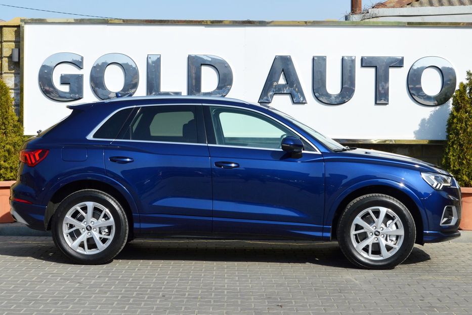 Продам Audi Q3 2022 года в Одессе