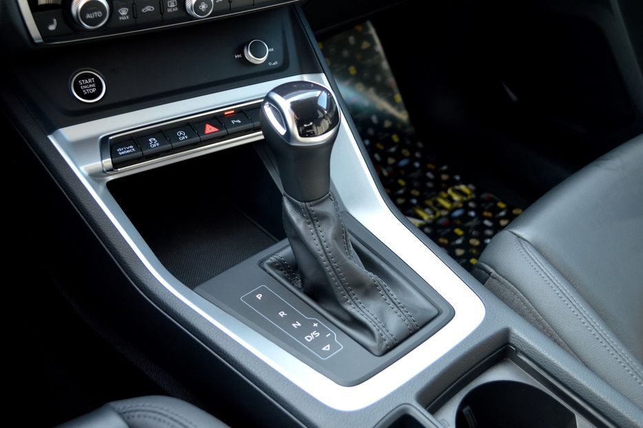 Продам Audi Q3 2022 года в Одессе