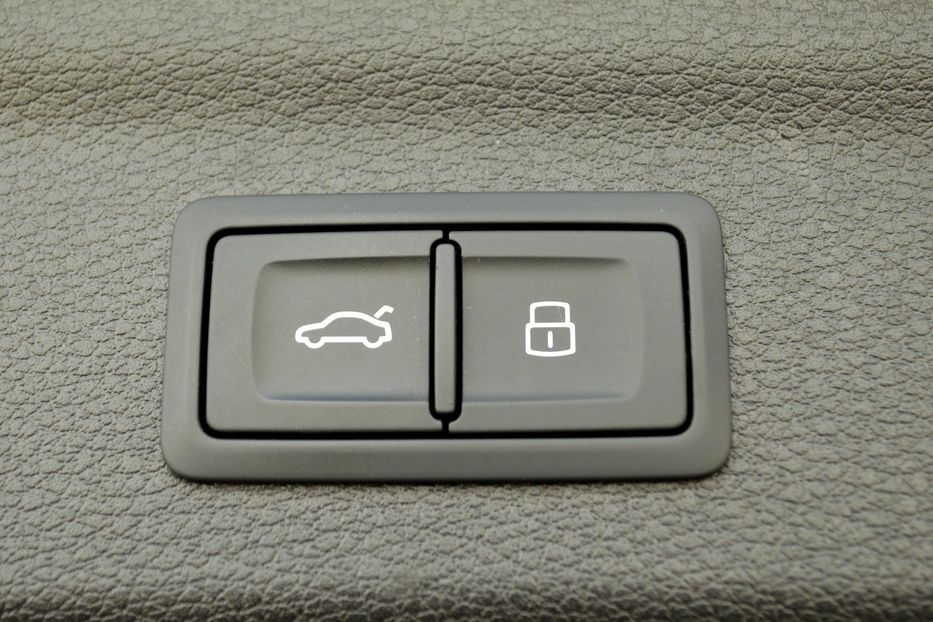 Продам Audi Q3 2022 года в Одессе