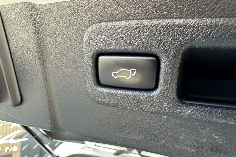 Продам Lexus NX 300 AWD Hybrid 2015 года в Киеве