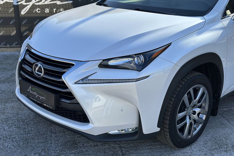 Продам Lexus NX 300 AWD Hybrid 2015 года в Киеве
