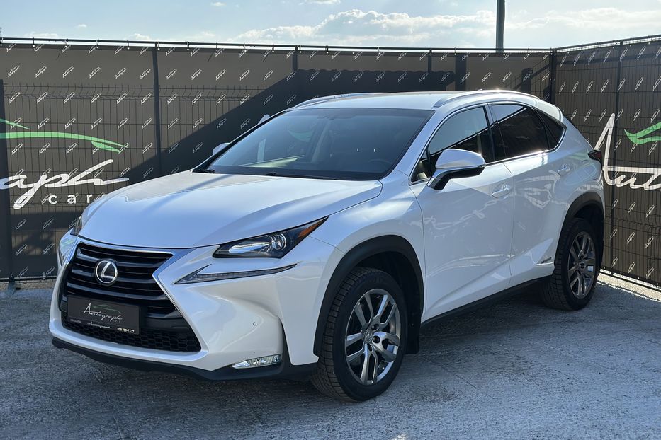 Продам Lexus NX 300 AWD Hybrid 2015 года в Киеве