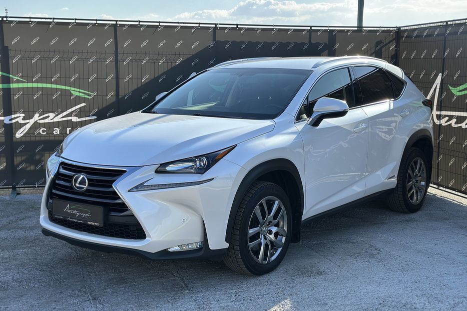 Продам Lexus NX 300 AWD Hybrid 2015 года в Киеве