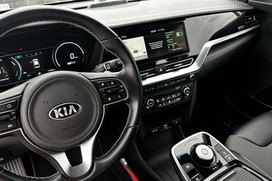 Продам Kia Niro 64 кВт. авто у Львові  2020 года в Львове