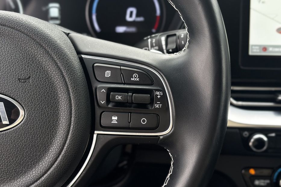 Продам Kia Niro 64 кВт. авто у Львові  2020 года в Львове