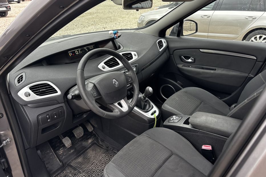 Продам Renault Scenic 2009 года в Львове