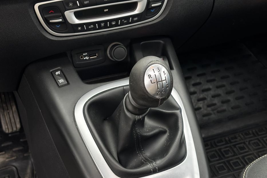 Продам Renault Scenic 2009 года в Львове