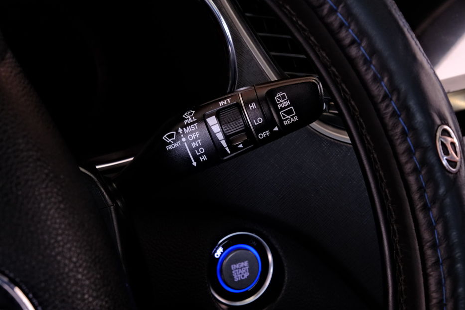 Продам Hyundai Santa FE Sport 2015 года в Одессе