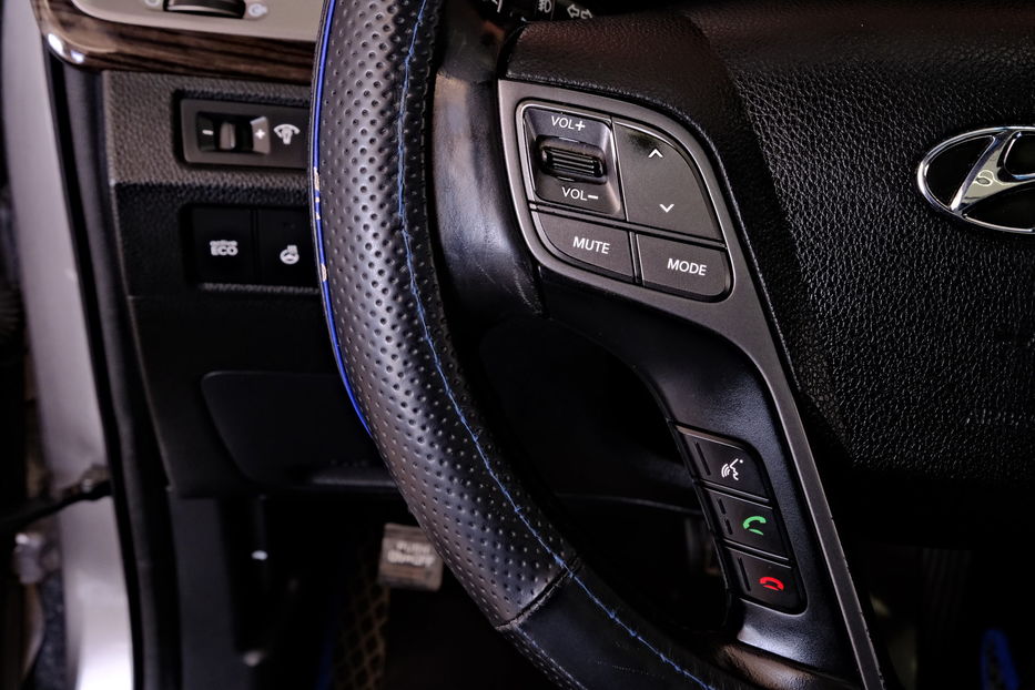 Продам Hyundai Santa FE Sport 2015 года в Одессе