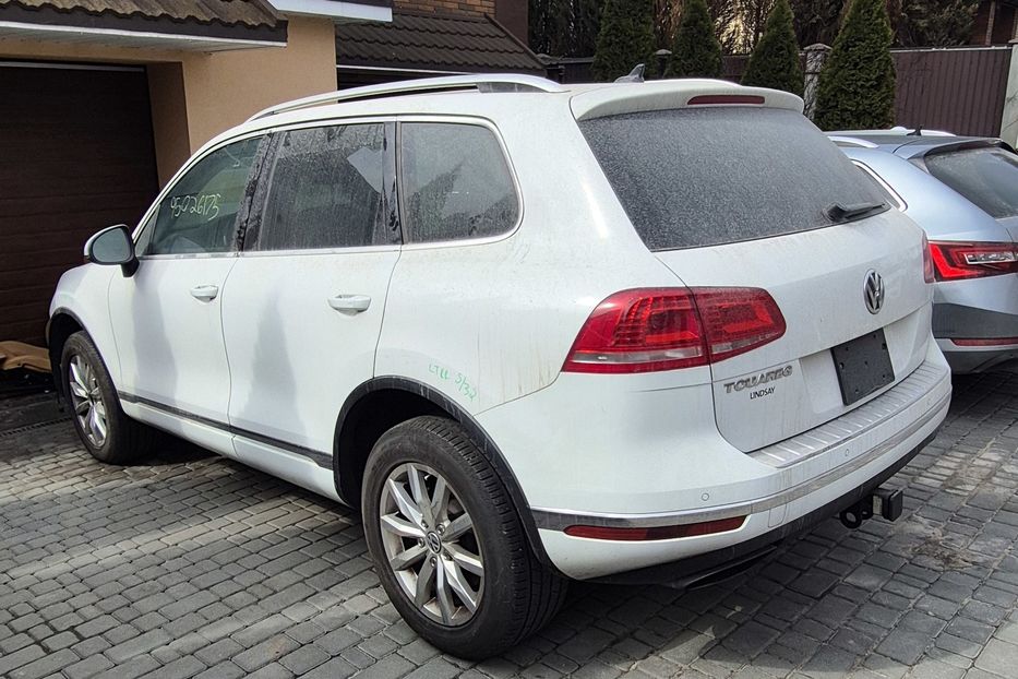 Продам Volkswagen Touareg SPORT / авто зарезервовано 2016 года в Киеве