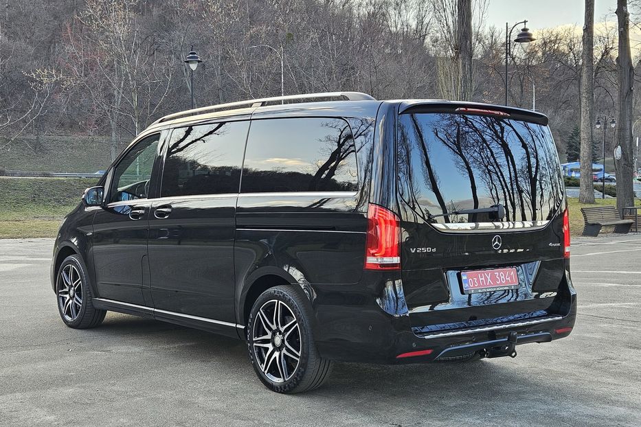 Продам Mercedes-Benz V-Class 4Matic Avangard AMG 2017 года в Киеве