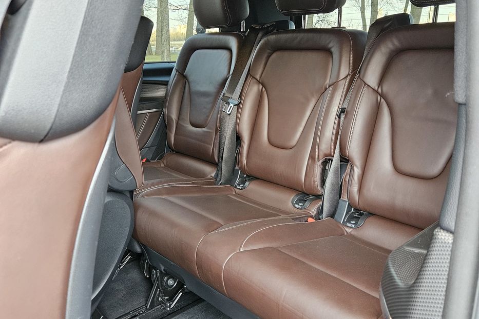 Продам Mercedes-Benz V-Class 4Matic Avangard AMG 2017 года в Киеве