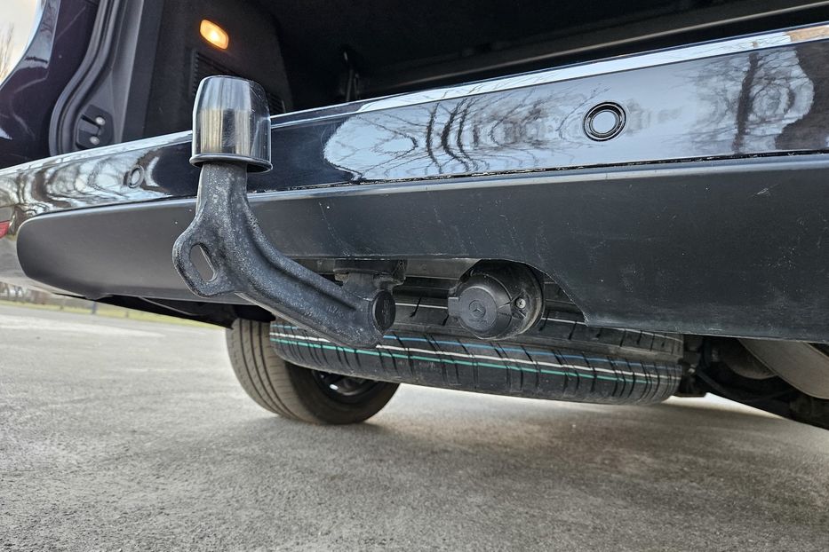 Продам Mercedes-Benz V-Class 4Matic Avangard AMG 2017 года в Киеве